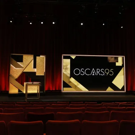 BEVERLY HILLS, CALIFORNIA - JANUARY 24: A view of the podium and the Oscar statue before the announcement of the 95th Academy Award nominations at Samuel Goldwyn Theater on January 24, 2023 in Beverly Hills, California. Kevin Winter/Getty Images/AFP KEVIN WINTER / GETTY IMAGES NORTH AMERICA / Getty Images via AFP