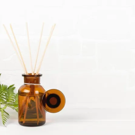 طريقة عمل معطر منزلي ذي رائحة مميزة