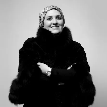 المصممة أمل عابد 