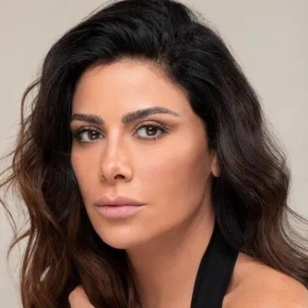 صبا مبارك - الصورة من حسابها على فيسبوك