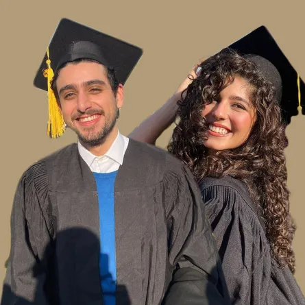 النجوم يحتفلون بتخرج أبنائهم بطريقة طريفة