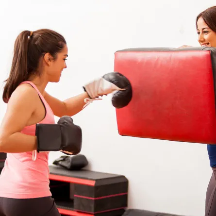 تمارين ليسا من بلانك بينك لا تفوتيها لجسم رشيق ومتناسق