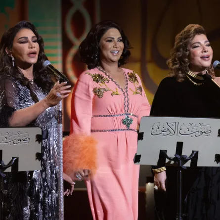  إطلالات النجمات في حفل "صوت الأرض"