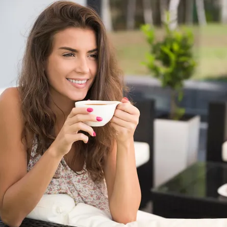 فوائد شرب القهوة على الريق للصحة "صادمة".. نعم صدّقي