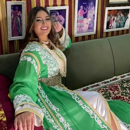 أزياء من تصميم المصممة إحسان غيلان