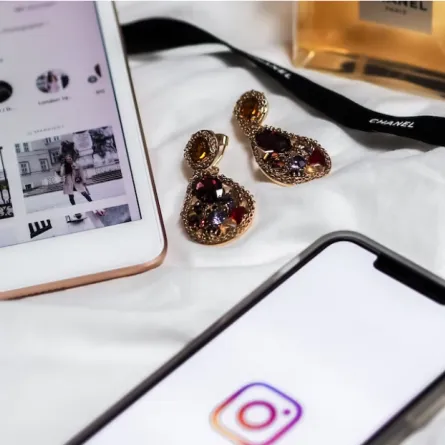 إنستغرام تحدد موعد وقف ميزة التسوق المباشر  - الصورة من unsplash