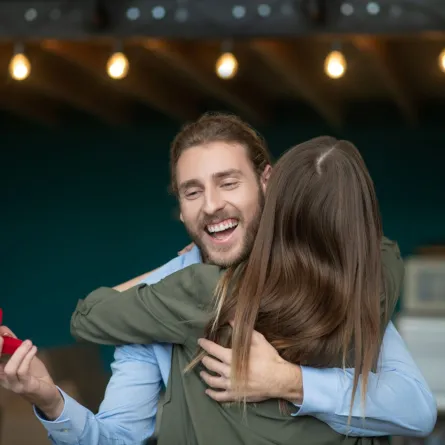 كيف تتم الخطوبة بالشكل الصحيح؟