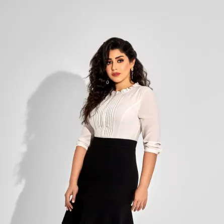 آيتن عامر - الصورة من صفحتها الرسمية على الفيس بوك