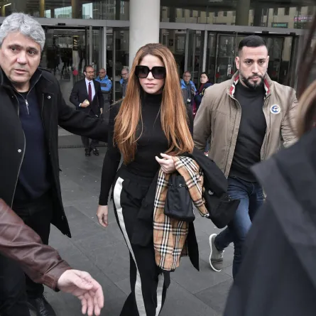 Shakira leaves the court in Barcelona on December 1, 2022, after she has attended the ratification of the separation demand with his ex husband Spanish football player Gerard Pique and the agreement on the custody of their children. Pau BARRENA / AFP