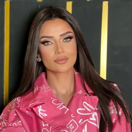 أجمل إطلالات مكياج النجمات في يوم المرأة العالمي