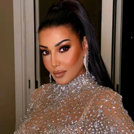 سمية الخشاب - الصورة من صفحتها الرسمية على الفيس بوك