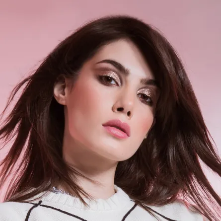 الخدود المتدفقة موضة 2023 Rosy Cheeks