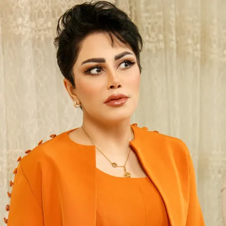 فاطمة الطباخ- الصورة من الفنانة