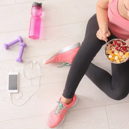 مواعيد الأكل قبل وبعد الجيم (المصدر: stock.adobe)