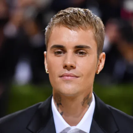 Justin Bieber arrives for the 2021 Met Gala at the Metropolitan Museum of Art on September 13, 2021 in New York. This year's Met Gala has a distinctively youthful imprint, hosted by singer Billie Eilish, actor Timothee Chalamet, poet Amanda Gorman and tennis star Naomi Osaka, none of them older than 25. The 2021 theme is "In America: A Lexicon of Fashion." Angela WEISS / AFP