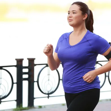 صورة لحامل تتريض لإنقاص وزنها