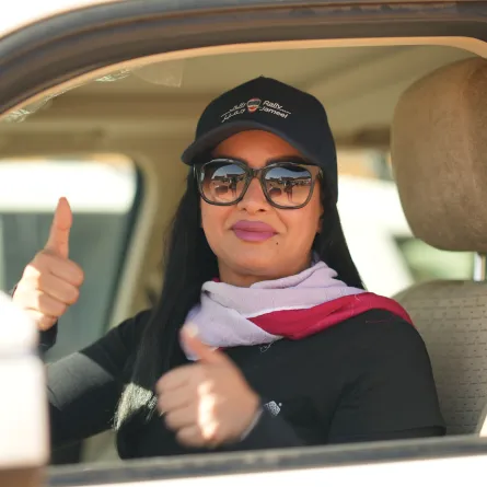 تظهر الصورة شخصية مها الحملي