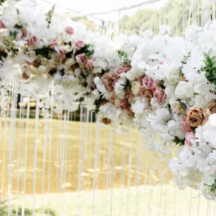 تفاصيل في ديكور حفل الزفاف