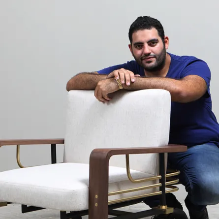 المصمم أحمد بظاظو