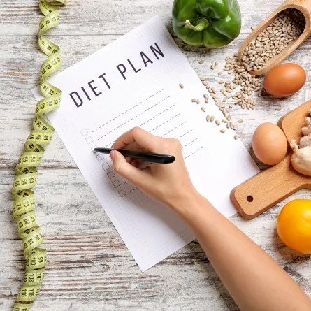 خطة رجيم كيميائي لمدة شهر لخسارة وزن سريعة وآمنة (المصدر: Adobe.Stock)