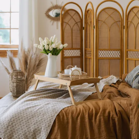 الأنسجة الطبيعية بارزة في الطراز البوهيمي