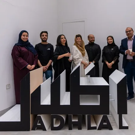 صورة جماعية لفريق عمل المجلس الثالث من اظلال