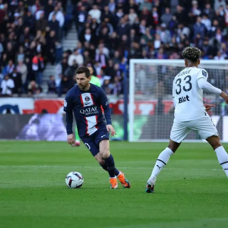 باريس سان جيرمان يسعى في محاولة أخيرة لتجديد عقد ميسي