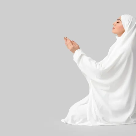 صورة لحامل تدعو