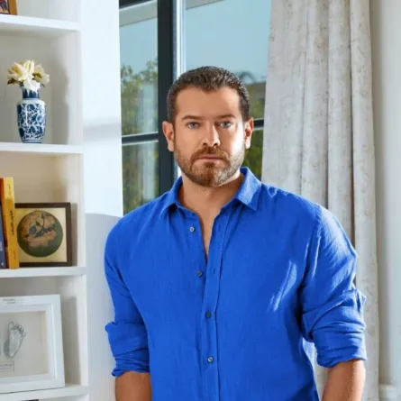 عمرو يوسف - الصورة من صفحته الرسمية على الفيس بوك