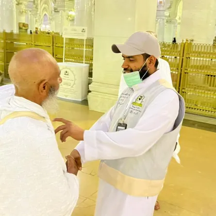 وكالة اللغات والترجمة ترحب بضيوف الرحمن خلال شهر رمضان ضمن مبادرة بلغتكم نرحب بكم