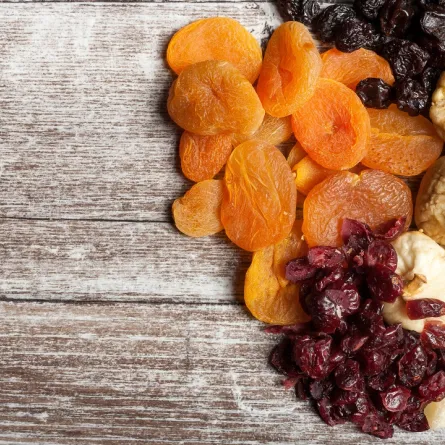 صورة للفاكهة المجففة