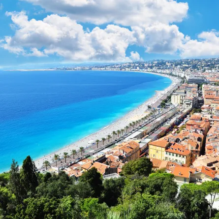 الاستمتاع بالطبيعة في نيس