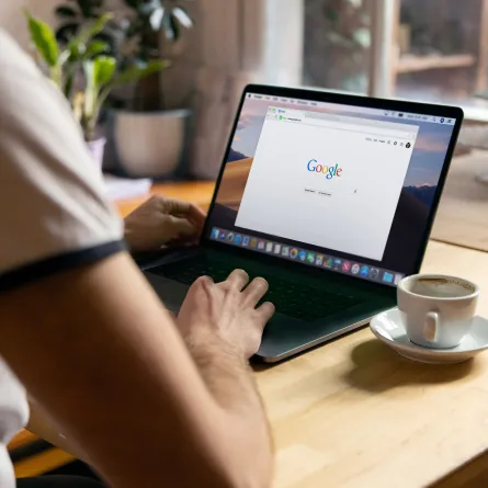 مزايا خفية في جوجل كروم تحسن تجربة تصفحك للإنترنت - الصورة من موقع unsplash