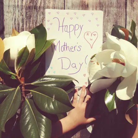 أجمل الخواطر للأم في يوم الأم - الصورة من موقع unsplash