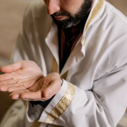 الدعاء في الجمعة الثانية من رمضان.. وأفضل أوقات الاستجابة - الصورة من pexels