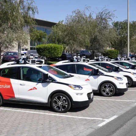 طرق دبي و"كروز" تستعدان لإطلاق المركبات ذاتية القيادة ديسمبر 2023 - الصورة من وام