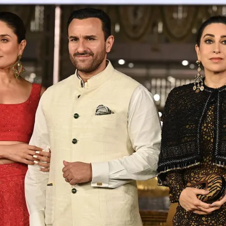 Kareena Kapoor, Saif Ali Khan and Karishma Kapoorat the Jio World Centre (JWC) in Mumbai. SUJIT JAISWAL / AFP