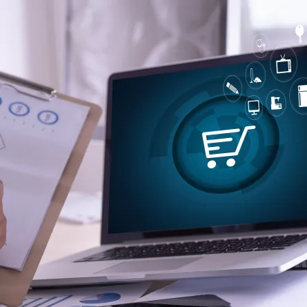 التجارة الإلكترونية