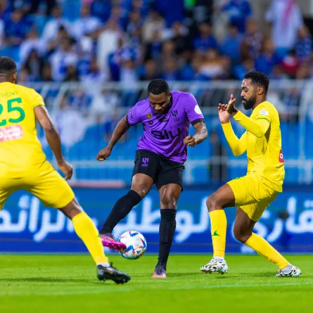 الهلال يفوز على الخليج ضمن دوري روشن السعودي