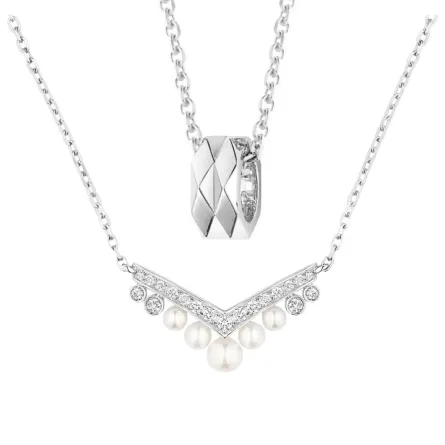 سلاسل ذهب أبيض ناعمة مرصوفة بالألماس للعروس الرومانسية