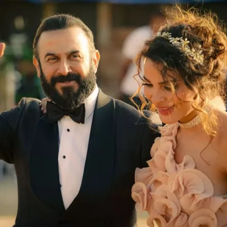 مشهد من مسلسل  "وأخيراً"  - صورة من صفحة قصي خولي على انستغرام