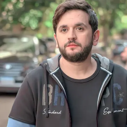 مصطفى خاطر - الصورة من حسابه على انستغرام