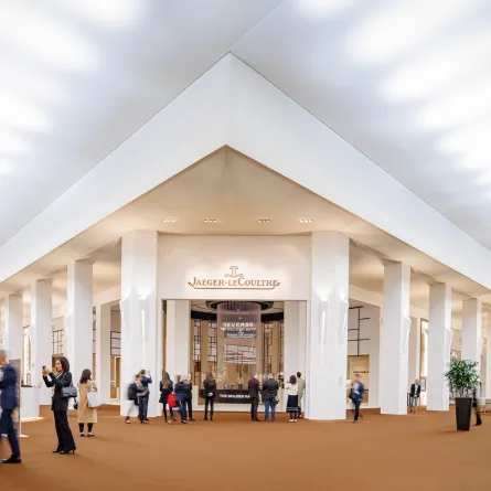 معرض الساعات والعجائب في جنيف 2023   Watches &  Wonders