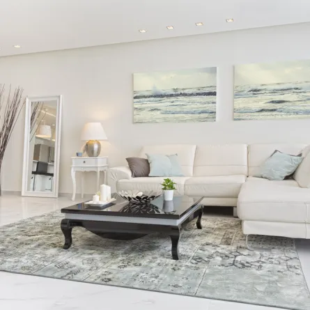 الأبيض يساعد في إضفاء الهدوء على الفراغ الداخلي