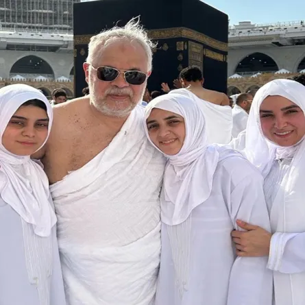 روجينا تؤدي مناسك العمرة صورة من صفحتها على انستغرام