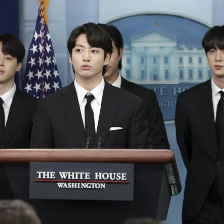 Jungkook of the South Korean pop group BTS speaks at the daily press briefing at the White House on May 31, 2022 in Washington, DC.  Kevin Dietsch/Getty Images/AFP