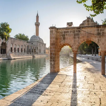 كيف يحتفل 6 مليون مسلم في فرنسا