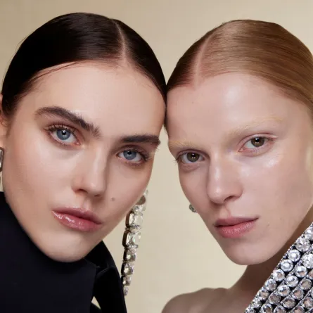 صيحات مكياج شتاء 2024 من العروض العالمية