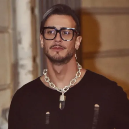 سعد المجرد يغادر السجن بإفراج مؤقت