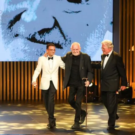 حسين فهمي وأمير رمسيس- صورة من المركز الإعلامي لمهرجان القاهرة